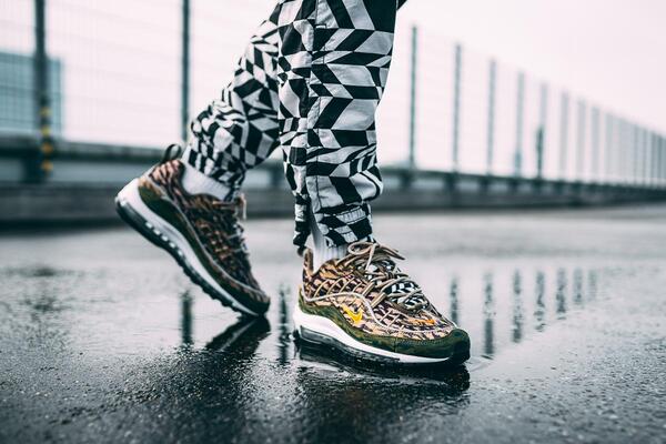 ナイキ エアマックス98 AOP カモ 28cm AQ4130-200 Nike Air Max 98 AOP Pack 